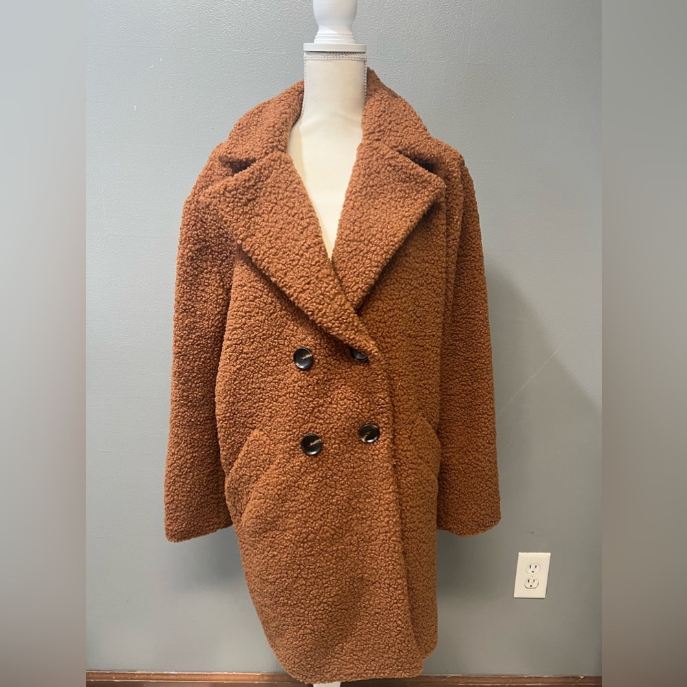 Boutique style coat size XL